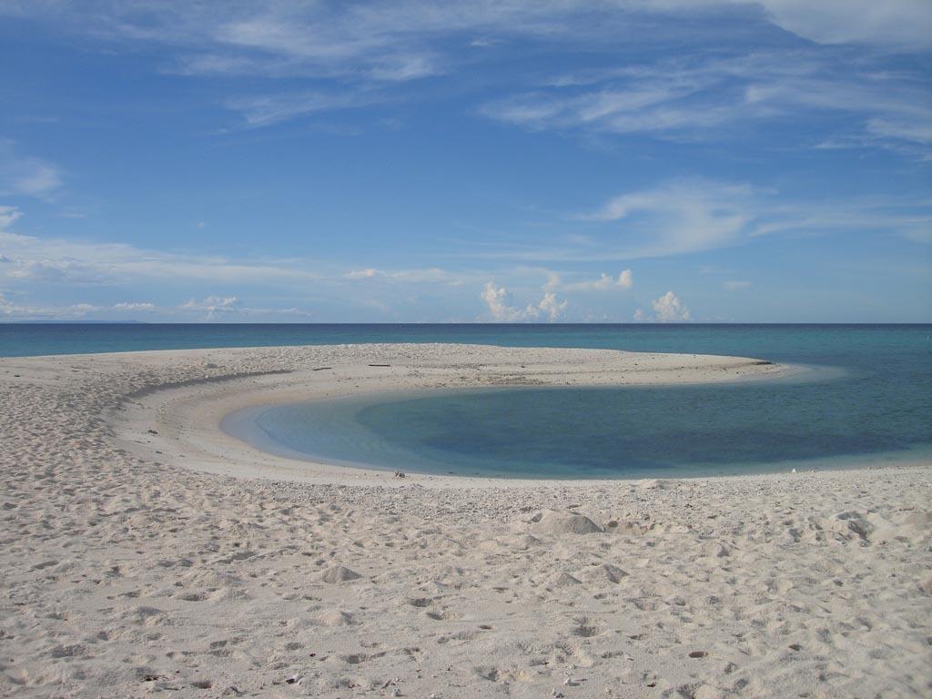 Camiguin Volcan Beach Eco Retreat & Dive Resort Mambajao Exterior photo