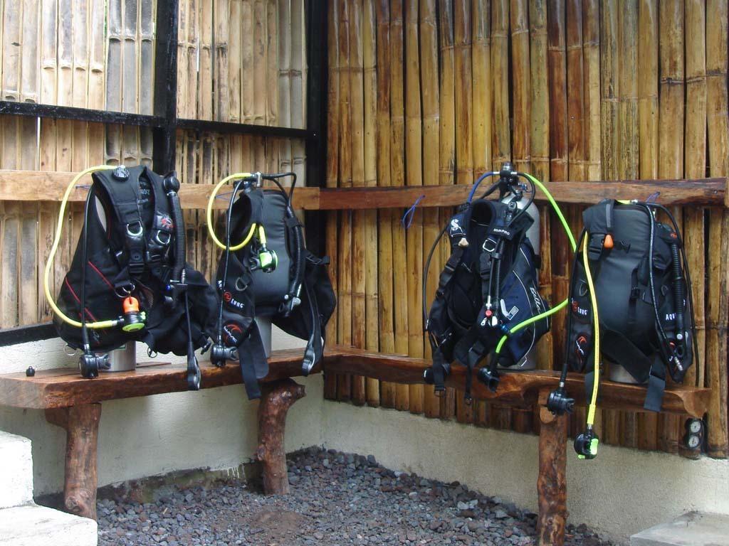 Camiguin Volcan Beach Eco Retreat & Dive Resort Mambajao Exterior photo
