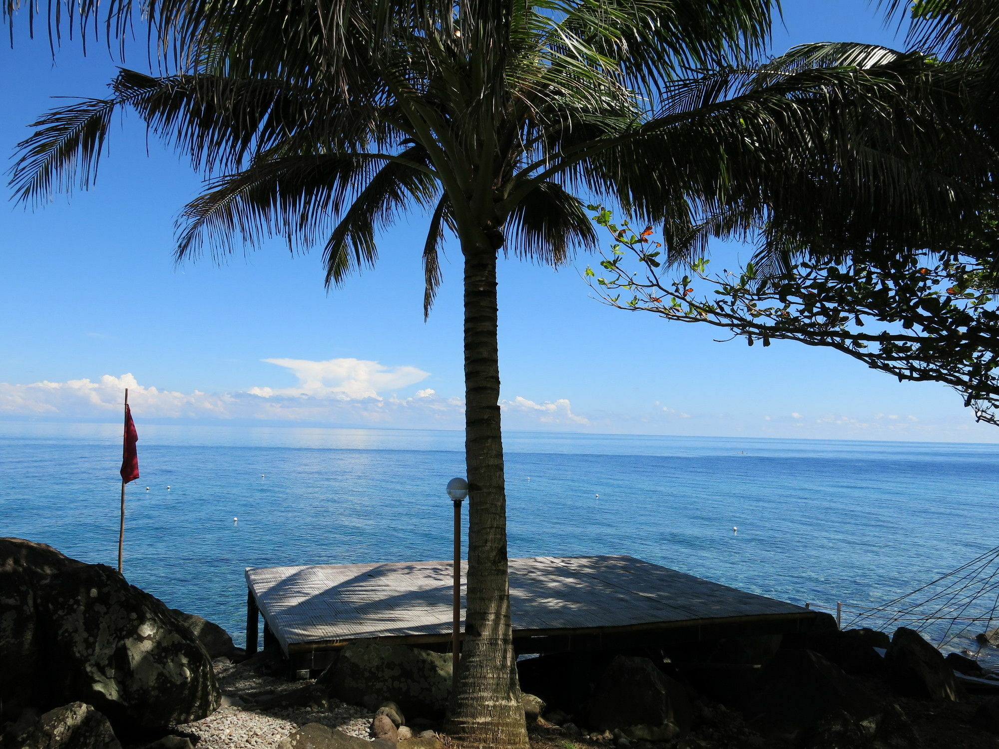 Camiguin Volcan Beach Eco Retreat & Dive Resort Mambajao Exterior photo